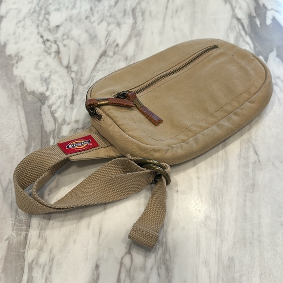 Madewell x Dickies Tan Belt Bag - Picture 2 of 6